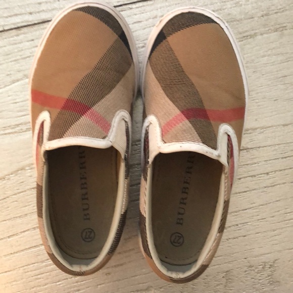 Authentic Burberry Toddler Sz 10 Shoes - Picture 4 of 8